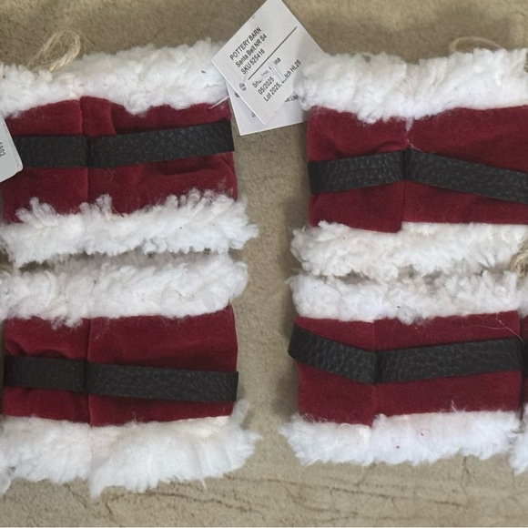 Pottery Barn Santa's Belt Napkin Rings - Set Of 4 - Picture 4 of 6
